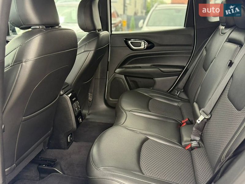 Внедорожник / Кроссовер Jeep Compass 2023 в Ивано-Франковске