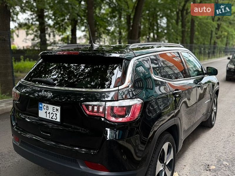 Внедорожник / Кроссовер Jeep Compass 2017 в Чернигове