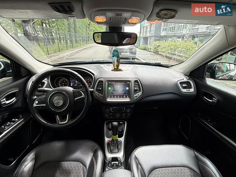 Внедорожник / Кроссовер Jeep Compass 2017 в Чернигове