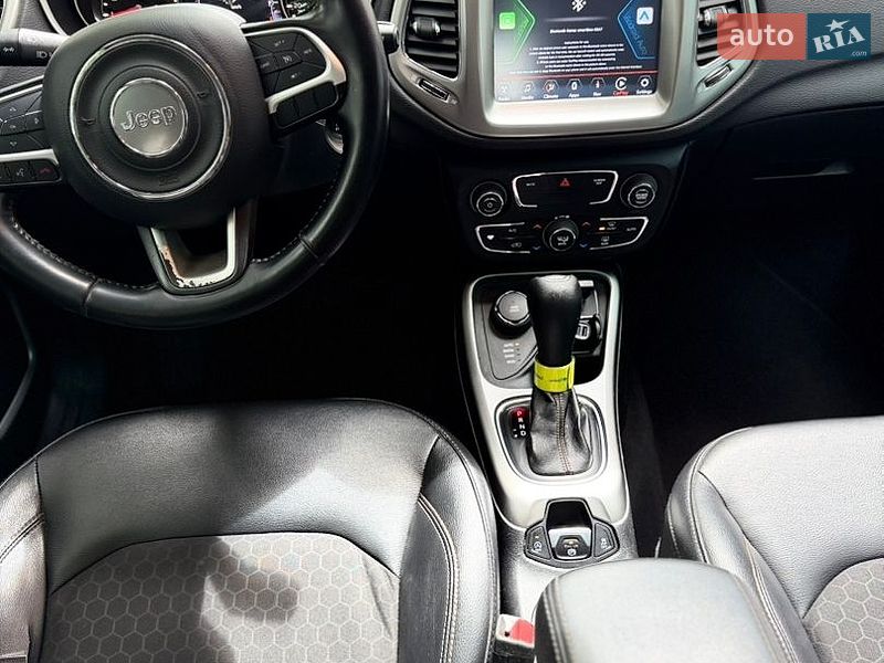 Внедорожник / Кроссовер Jeep Compass 2017 в Чернигове