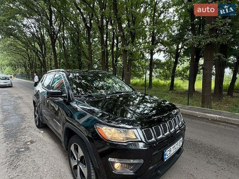 Внедорожник / Кроссовер Jeep Compass 2017 в Чернигове
