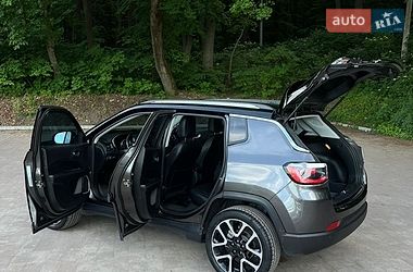 Позашляховик / Кросовер Jeep Compass 2017 в Тернополі