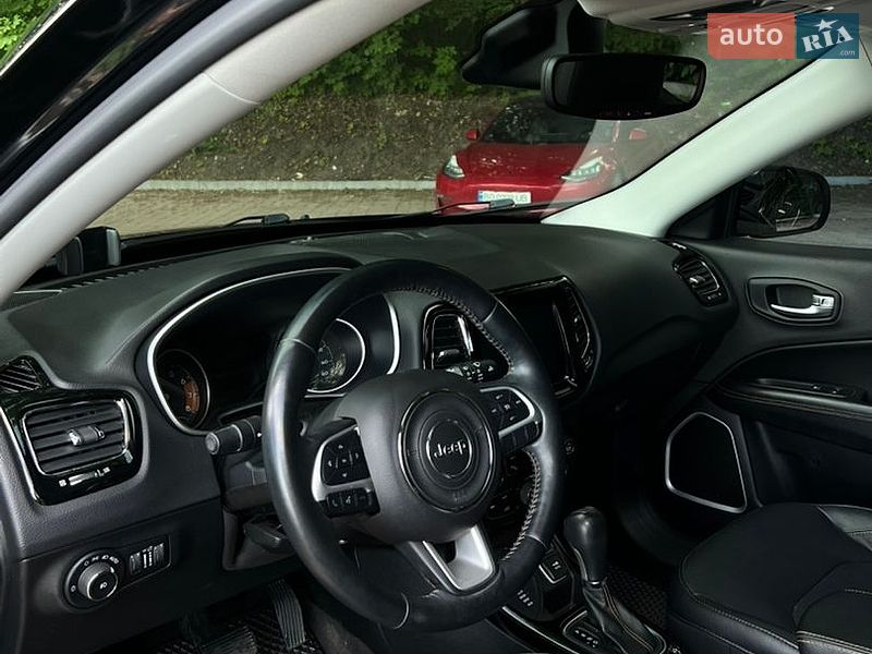 Позашляховик / Кросовер Jeep Compass 2017 в Тернополі