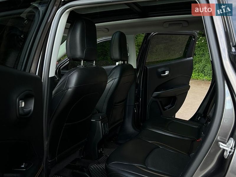 Позашляховик / Кросовер Jeep Compass 2017 в Тернополі