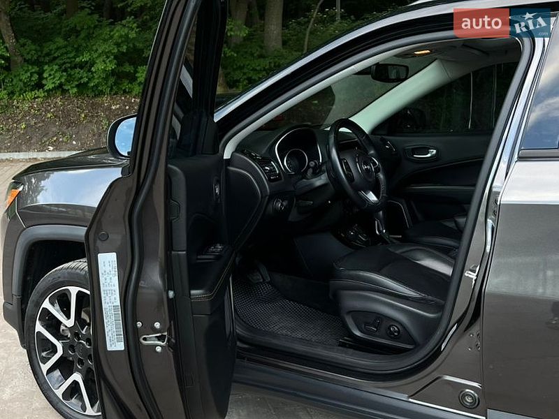 Позашляховик / Кросовер Jeep Compass 2017 в Тернополі
