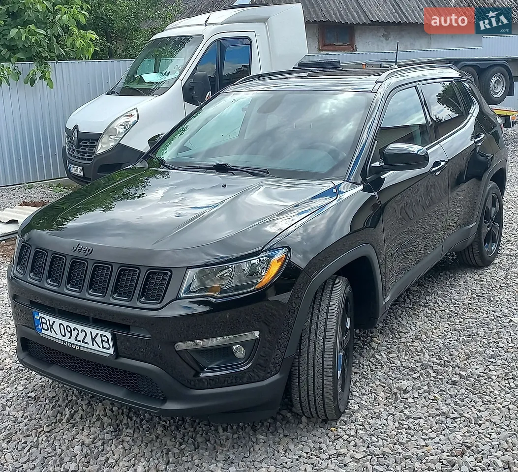 2020 Jeep Compass - фото 1