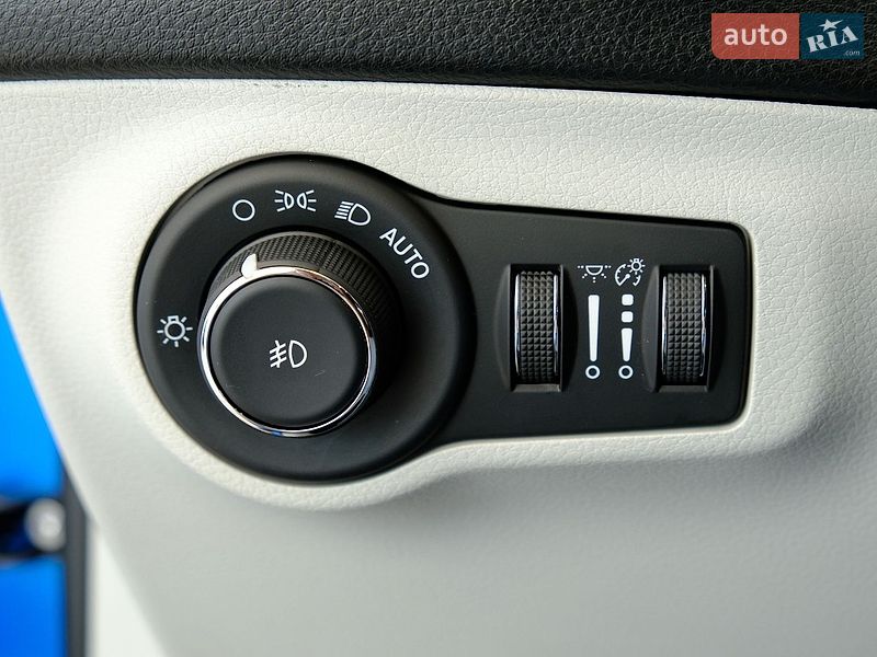 Позашляховик / Кросовер Jeep Compass 2018 в Одесі фото 22 Позашляховик / Кросовер Jeep Compass 2018 в Одесі