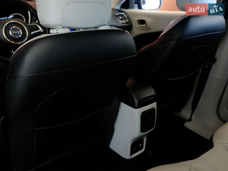 Позашляховик / Кросовер Jeep Compass 2018 в Одесі фото 29 Позашляховик / Кросовер Jeep Compass 2018 в Одесі