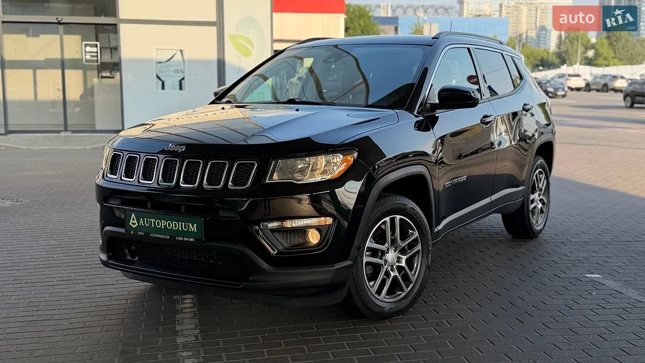 2020 Jeep Compass - фото 1