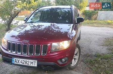 Внедорожник / Кроссовер Jeep Compass 2015 в Покотиловке