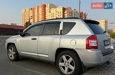 Позашляховик / Кросовер Jeep Compass 2008 в Києві