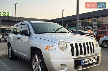 Позашляховик / Кросовер Jeep Compass 2008 в Києві