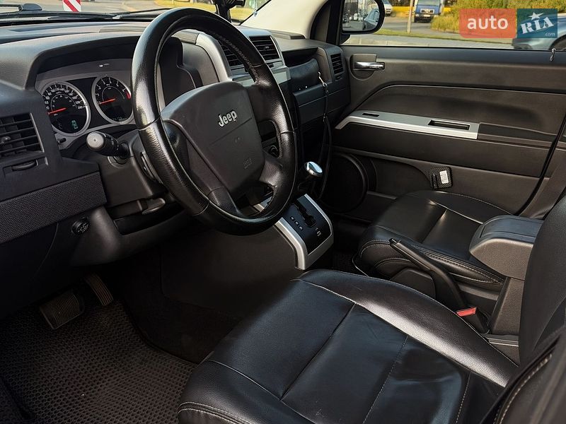 Позашляховик / Кросовер Jeep Compass 2008 в Києві