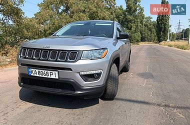 Внедорожник / Кроссовер Jeep Compass 2017 в Броварах
