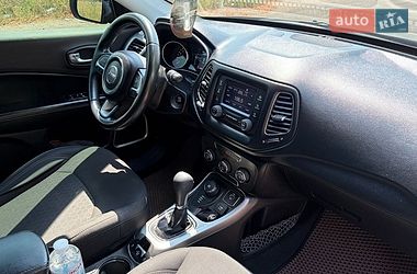 Внедорожник / Кроссовер Jeep Compass 2017 в Броварах