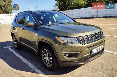 Внедорожник / Кроссовер Jeep Compass 2017 в Кременчуге