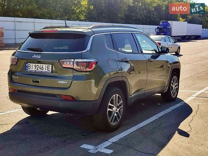 Внедорожник / Кроссовер Jeep Compass 2017 в Кременчуге