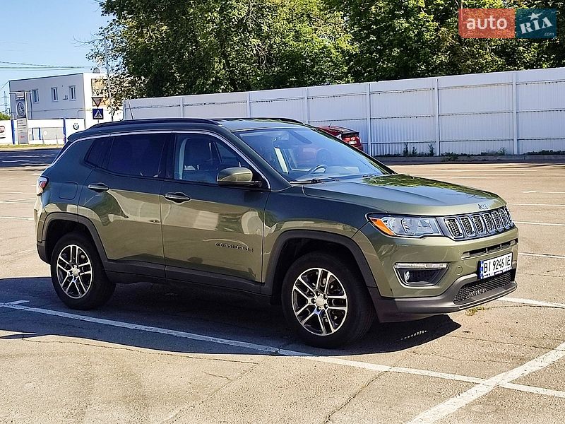 Внедорожник / Кроссовер Jeep Compass 2017 в Кременчуге