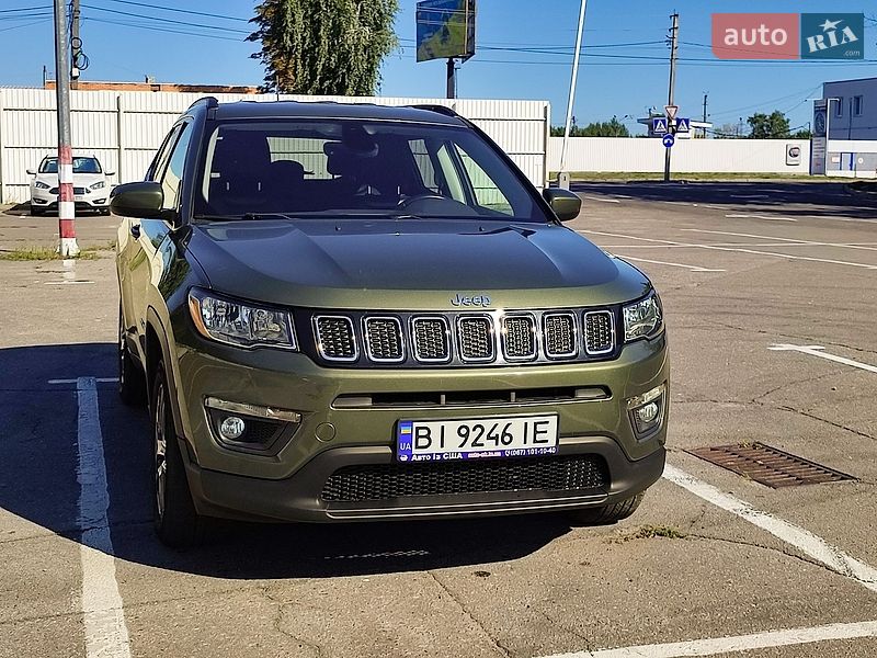 Внедорожник / Кроссовер Jeep Compass 2017 в Кременчуге