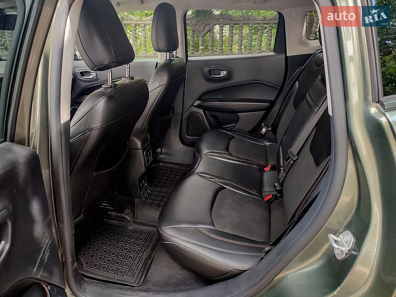 Внедорожник / Кроссовер Jeep Compass 2017 в Кременчуге