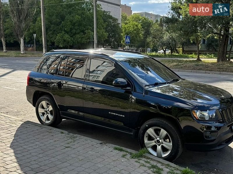Внедорожник / Кроссовер Jeep Compass 2014 в Ивано-Франковске