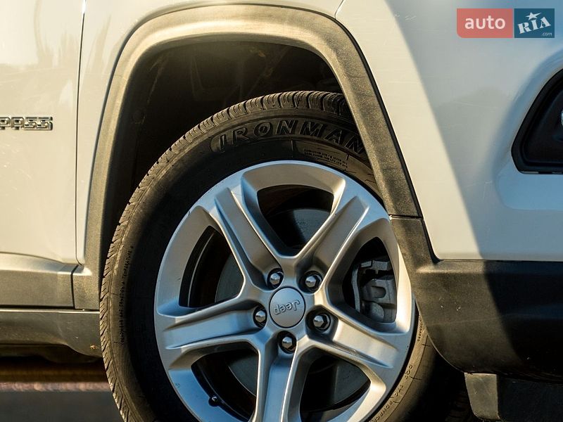 Позашляховик / Кросовер Jeep Compass 2023 в Кам'янець-Подільському
