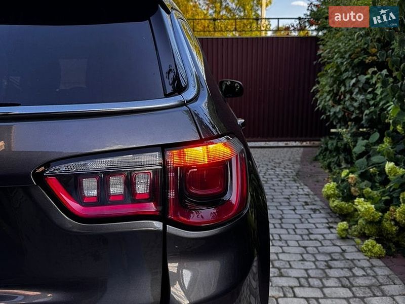 Позашляховик / Кросовер Jeep Compass 2018 в Києві