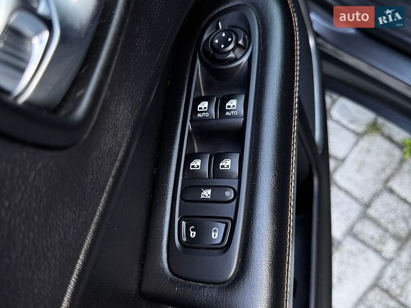 Позашляховик / Кросовер Jeep Compass 2018 в Києві