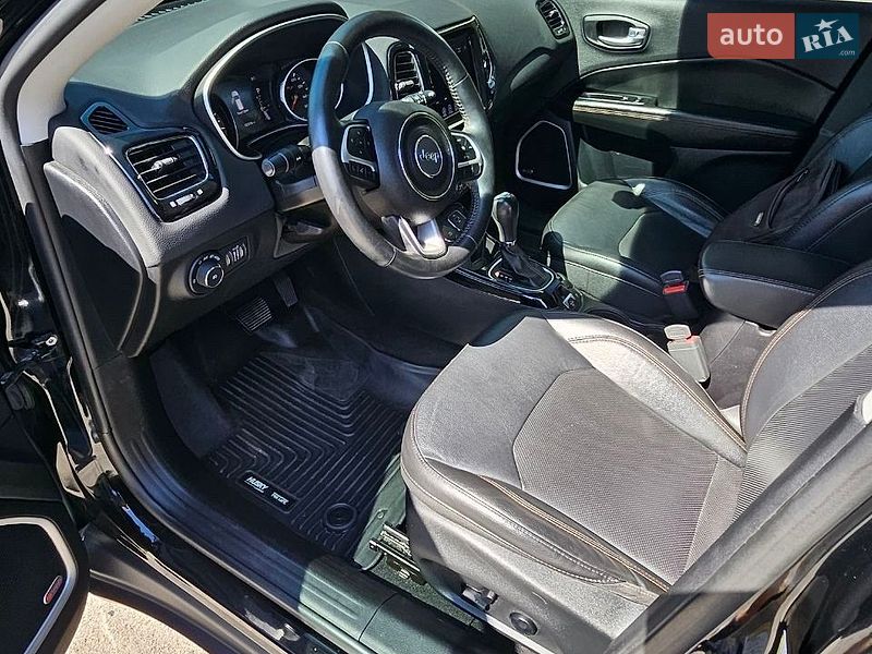 Внедорожник / Кроссовер Jeep Compass 2018 в Ахтырке