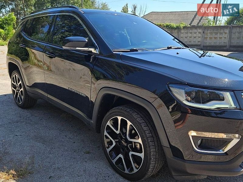 Внедорожник / Кроссовер Jeep Compass 2018 в Ахтырке