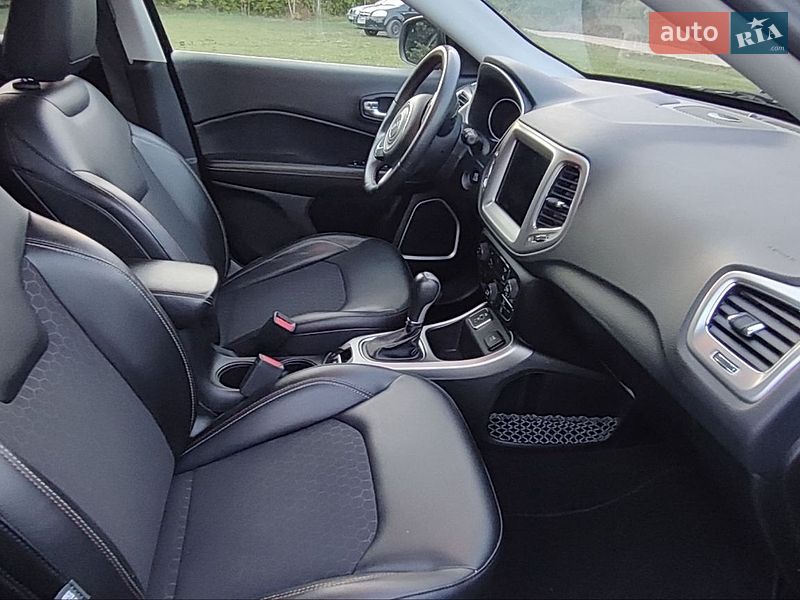 Позашляховик / Кросовер Jeep Compass 2018 в Полтаві
