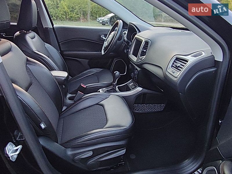 Позашляховик / Кросовер Jeep Compass 2018 в Полтаві
