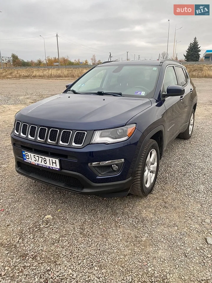 2020 Jeep Compass - фото 1