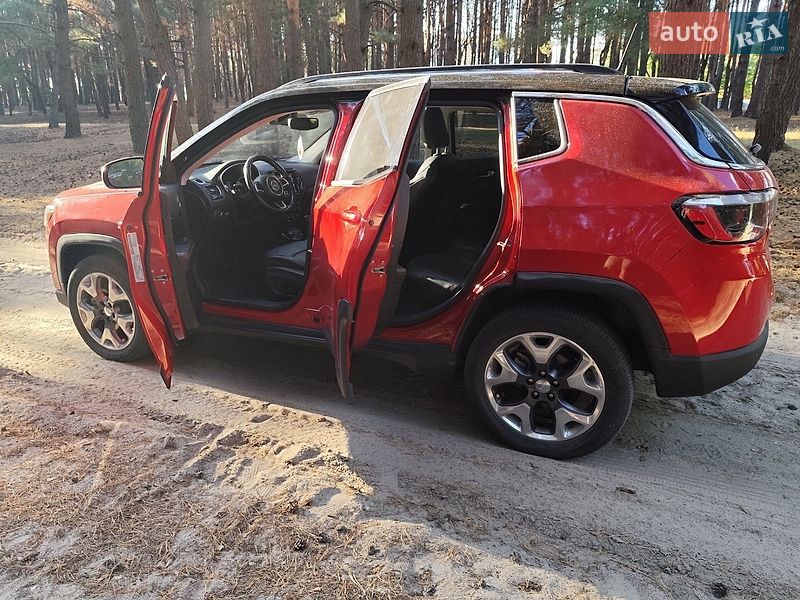 Внедорожник / Кроссовер Jeep Compass 2020 в Вараше