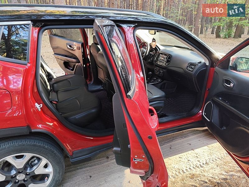 Внедорожник / Кроссовер Jeep Compass 2020 в Вараше