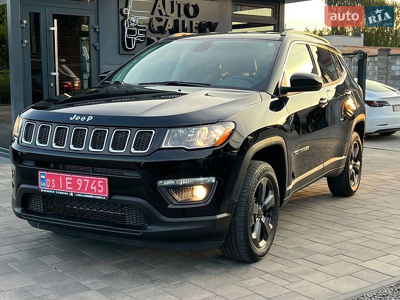 Внедорожник / Кроссовер Jeep Compass 2019 в Ровно