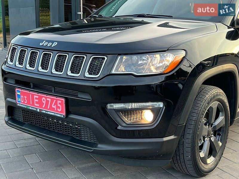 Внедорожник / Кроссовер Jeep Compass 2019 в Ровно