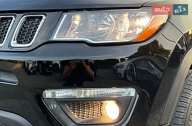 Внедорожник / Кроссовер Jeep Compass 2019 в Ровно