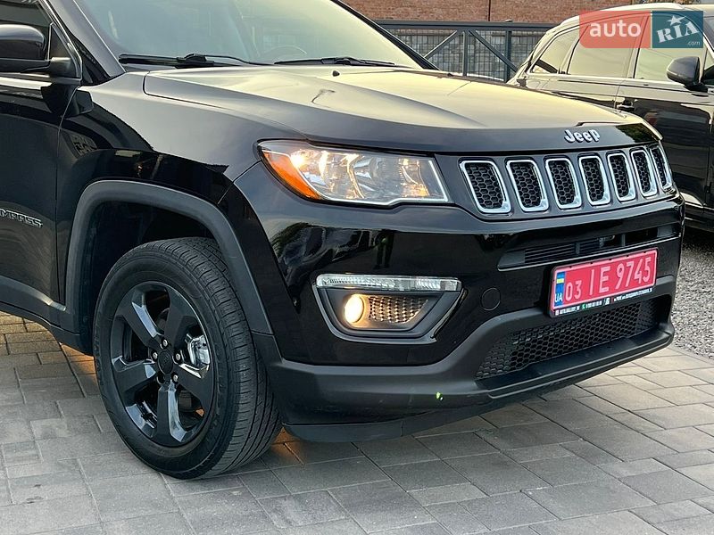 Внедорожник / Кроссовер Jeep Compass 2019 в Ровно