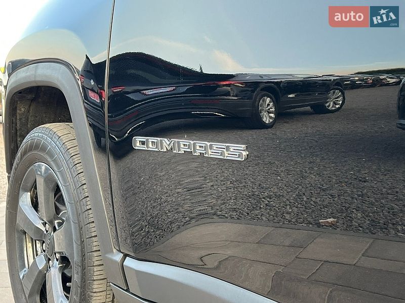Внедорожник / Кроссовер Jeep Compass 2019 в Ровно