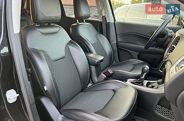Внедорожник / Кроссовер Jeep Compass 2019 в Ровно