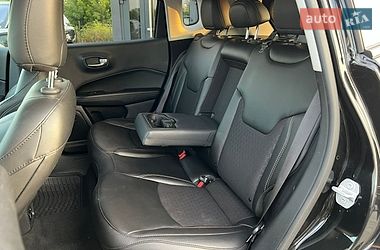 Внедорожник / Кроссовер Jeep Compass 2019 в Ровно