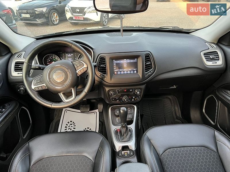 Внедорожник / Кроссовер Jeep Compass 2019 в Ровно