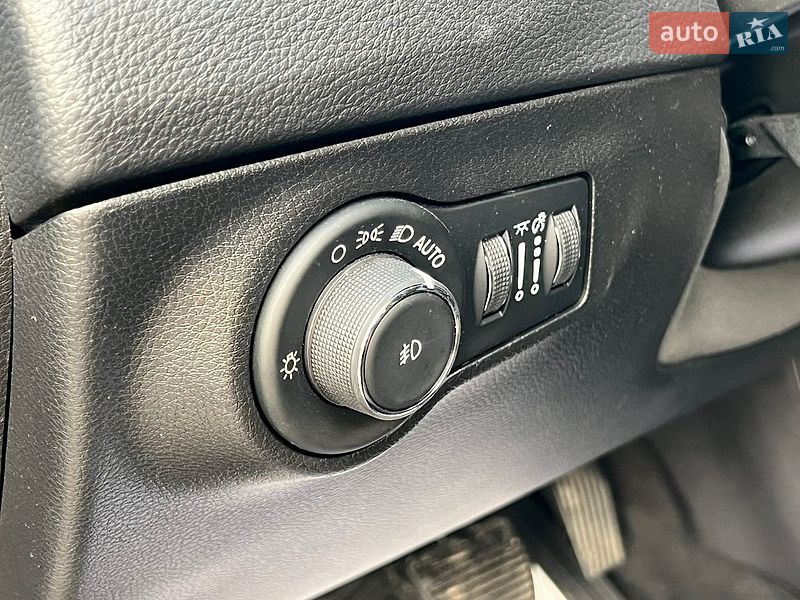 Внедорожник / Кроссовер Jeep Compass 2019 в Ровно