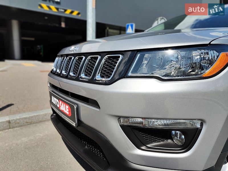 Внедорожник / Кроссовер Jeep Compass 2018 в Киеве
