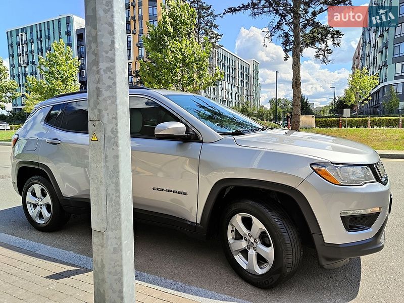 Внедорожник / Кроссовер Jeep Compass 2018 в Киеве