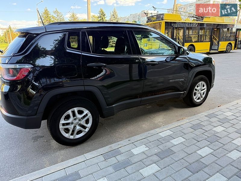 Позашляховик / Кросовер Jeep Compass 2017 в Полтаві