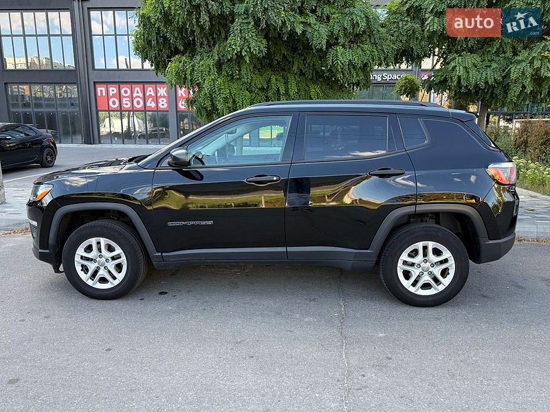 Позашляховик / Кросовер Jeep Compass 2017 в Полтаві