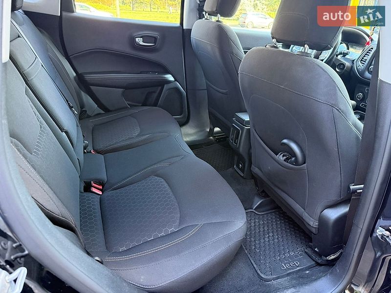 Позашляховик / Кросовер Jeep Compass 2017 в Полтаві