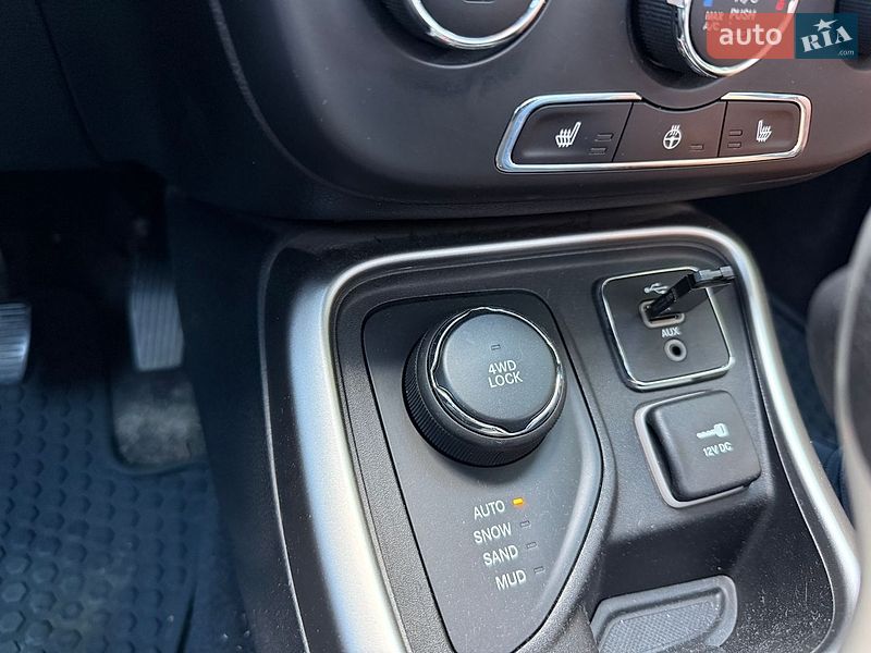 Позашляховик / Кросовер Jeep Compass 2017 в Полтаві